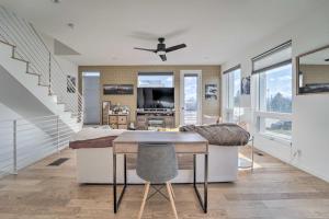 Gallery image of Sleek Townhouse with Rooftop Patio and Mtn Views! in Denver