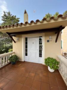 Gallery image of Casa Montse in Cala Galdana