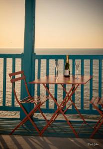 Gallery image of Le COURLIS vue panoramique sur la mer, balcons in Ault