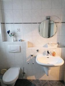 Phòng tắm tại Ferienwohnung Auszeit
