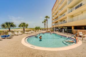 Gallery image of Madeira Norte in St. Pete Beach