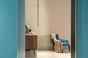 A seating area at Byssus Suites