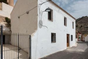 The building in which the holiday home is located