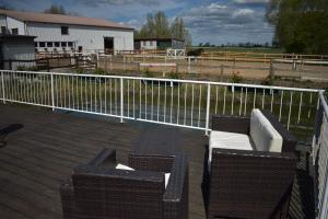 Balkón nebo terasa v ubytování Idylle auf dem Reiterhof bei Husum