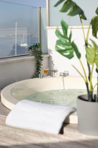 A bathroom at La Farine Rooms