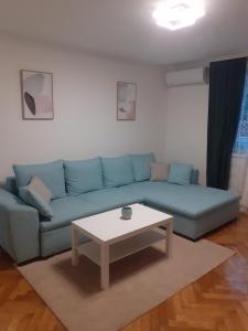 Χώρος καθιστικού στο Apartman Jovana
