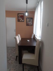 Χώρος καθιστικού στο Apartman Jovana