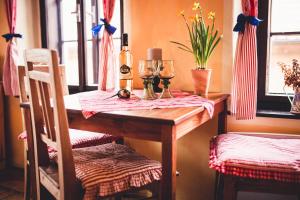 Fotografie z fotogalerie ubytování Pension Cert a Kaca v destinaci Český Krumlov + 37 fotografií