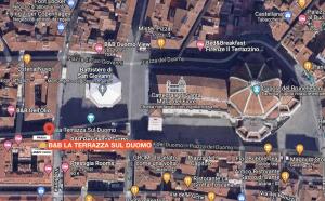 um mapa de uma cidade com edifícios em B&B La Terrazza Sul Duomo em Florença