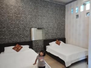 Gallery image of Penginapan & Guest House Mbok Dhe Borobudur in Borobudur +60 photos