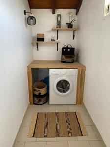 Kuchyň nebo kuchyňský kout v ubytování Chez Soul~Etage entier avec vue sur mer