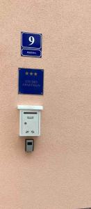Certifikát, hodnocení, plakát nebo jiný dokument vystavený v ubytování Studio apartman Amalie