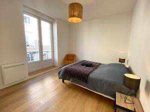 Gallery image of bel appartement avec balcon en centre ville in Angers