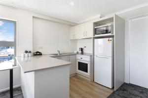 Eldhús eða eldhúskrókur á Quest Auckland Serviced Apartments