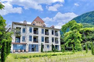 Phong cảnh thiên nhiên gần the country house