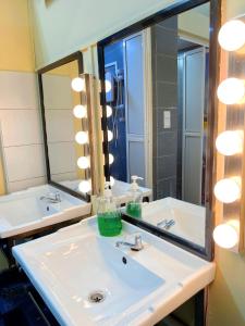 Un baño de ZZZ SLEEP MODE CAPSULE