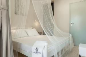 Foto dalla galleria di Alpha & Omega a Karpathos Altre 119 foto