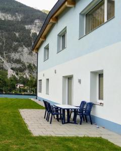 Nespecifikovaný výhled na hory nebo výhled na hory při pohledu z apartmánu