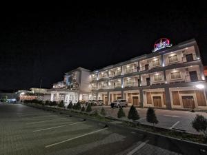 Gallery image of Naka Hotel Kupang in Kupang