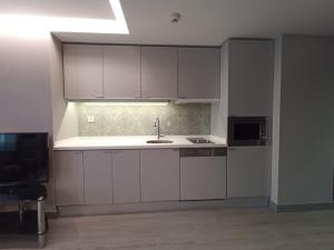 A kitchen or kitchenette at Star of İstanbul Residence