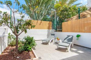 Zahrada ubytování Central 2 Bedroom Apartment Playa de las Americas