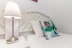 Postel nebo postele na pokoji v ubytování Central 2 Bedroom Apartment Playa de las Americas