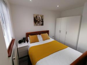 Gallery image of Charming 1-Bed Apartment in Coventry in Coventry