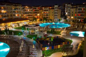 The swimming pool at or close to Royal Sun Holiday Apartments