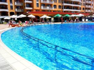 The swimming pool at or close to Royal Sun Holiday Apartments