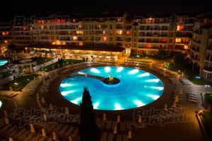 The swimming pool at or close to Royal Sun Holiday Apartments