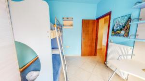 Voodi või voodid majutusasutuse Villa "A casa d' Irene"- Seaview Villa with private pool toas