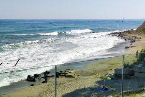 Pantai di atau dekat dengan vila ini