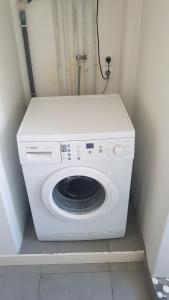 Φωτογραφία από το άλμπουμ του Appartement T3 lumineux et au calme. Wifi,Netflix et parking gratuit. σε Hendaye