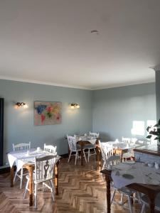 Restoran või mõni muu söögikoht majutusasutuses Clonmore Lodge B&B