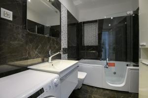 Kúpeľňa v ubytovaní FRAMAR apartment