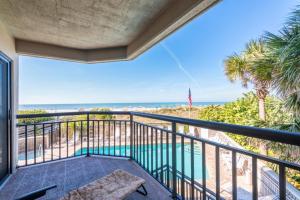 Gallery image of Gulf Strand Resort by Travel Resort Services in St. Pete Beach