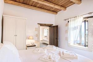 A bed or beds in a room at Sclopa The Laography Project