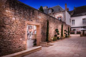 Gallery image of L'Hôtel in Beaune