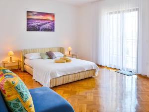 Posteľ alebo postele v izbe v ubytovaní Holiday Home in Senj with Pool near Beach
