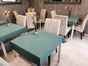 Posezení v ubytování Filsdeger Ház - Central Rooms & Apartmans