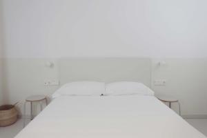 Postel nebo postele na pokoji v ubytování HOTEL LA FONDA B&B
