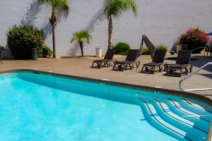 Gallery image of Comfort Inn & Suites Phoenix North - Deer Valley in Phoenix