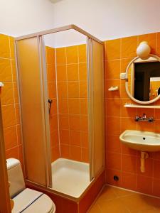 Zdjęcie z galerii obiektu "Aleksandrówka" Restauracja i Noclegi w mieście Horyniec