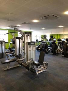 Fitnesscenter och/eller fitnessfaciliteter på Hansen House Cardiff Apartment with Parking