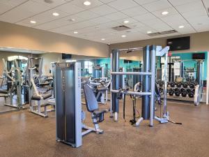 Fitness center at/o fitness facilities sa Luxury 7BR 6BA Home Private Pool and BBQ only13min to Disney 4788 sqft