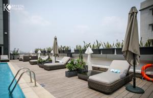 Swimmingpoolen hos eller tæt på Krystal Palace Douala