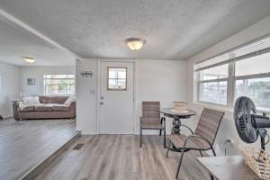 Gallery image of Gulf Views and Boat Dock Sunny Hudson Escape! in Hudson