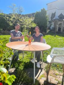 Ein Garten an der Unterkunft Weingut Gästehaus Bach