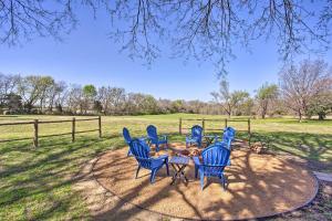 Zahrada ubytování 4 Mi to Dtwn McKinney Tiny Home with Fire Pit