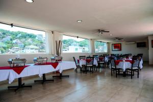 Gallery image of Hotel Portonovo Plaza Malecon in Puerto Vallarta